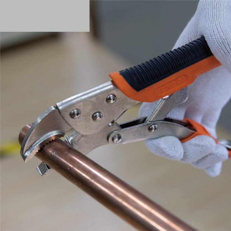 Caimán Boca Curva Mango Goma Kendo