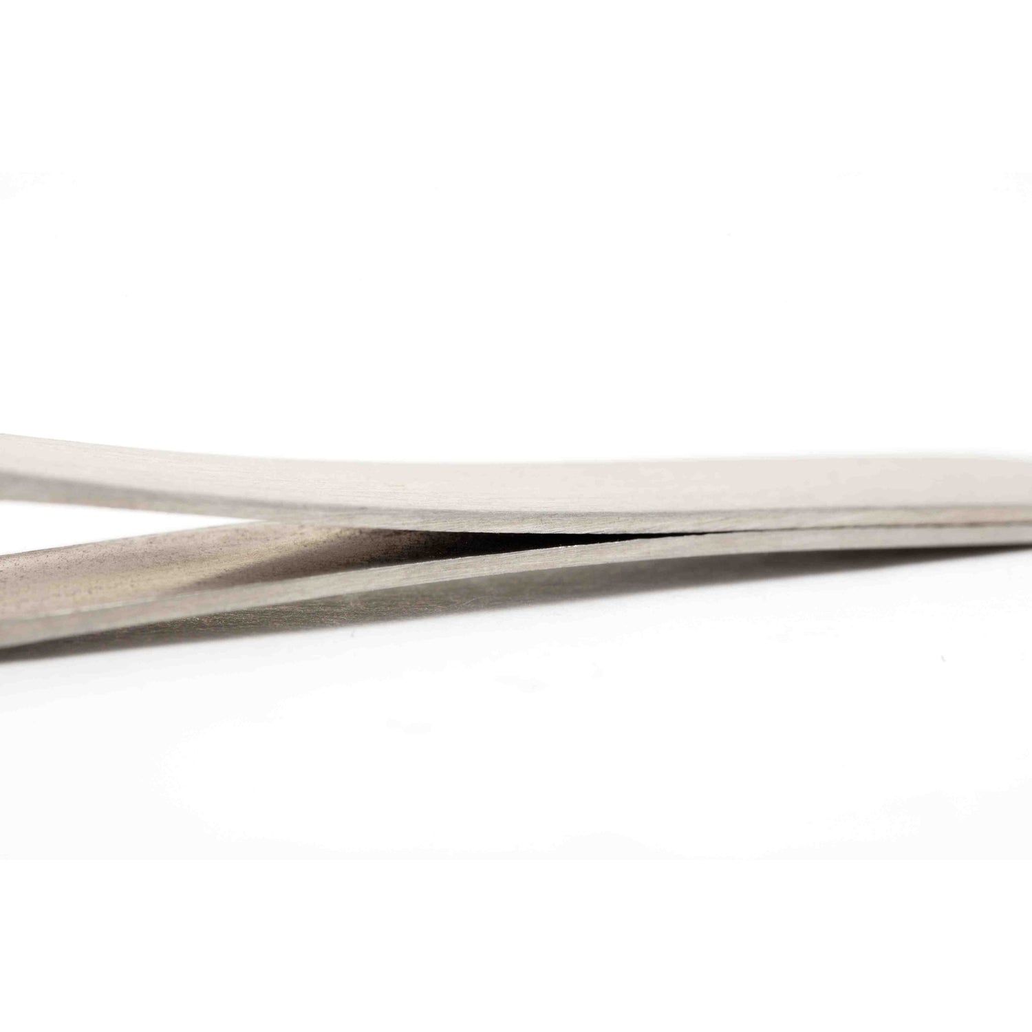 Pinza Larga Punta Extra Fina Sata