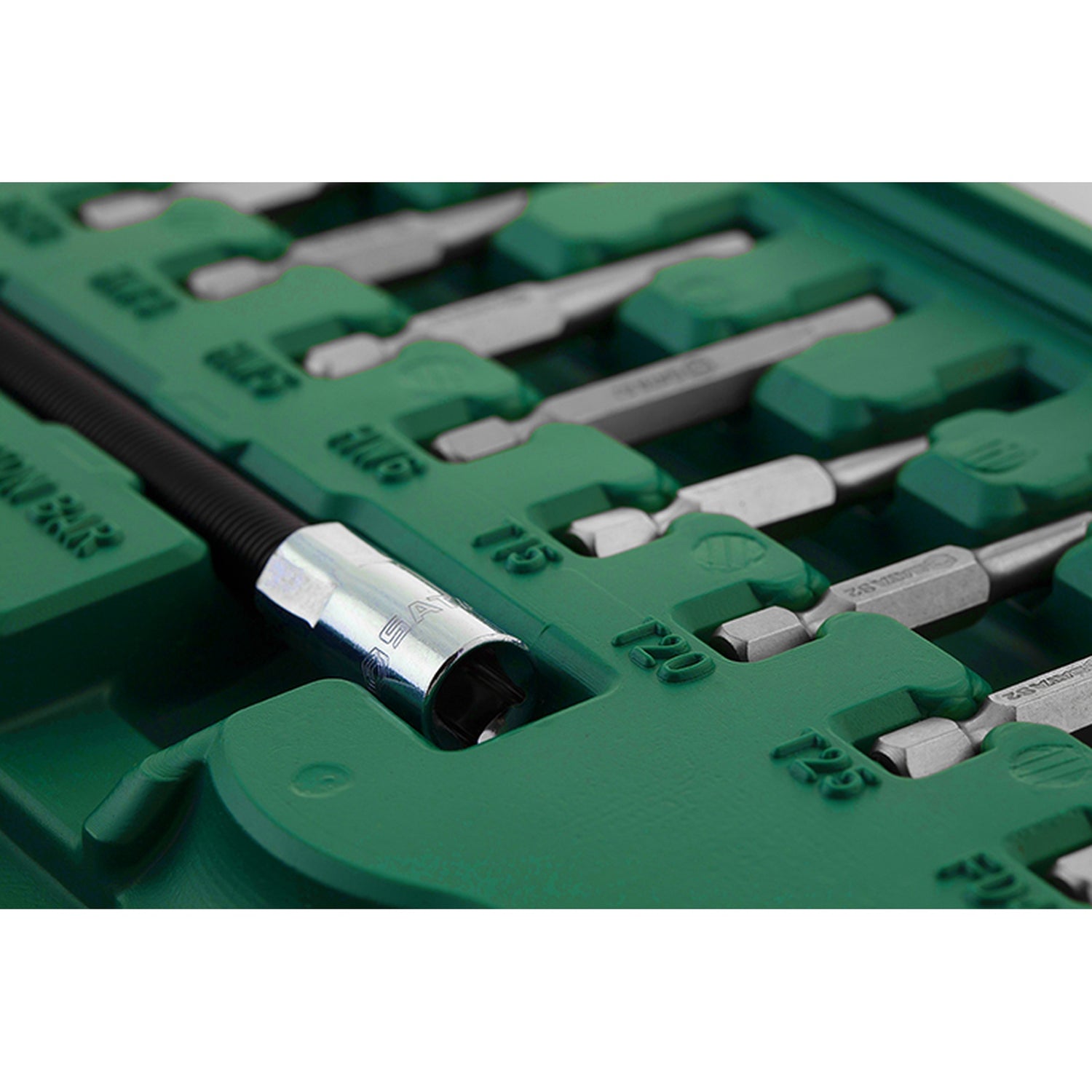 Set 60 Dados y Puntas Sata