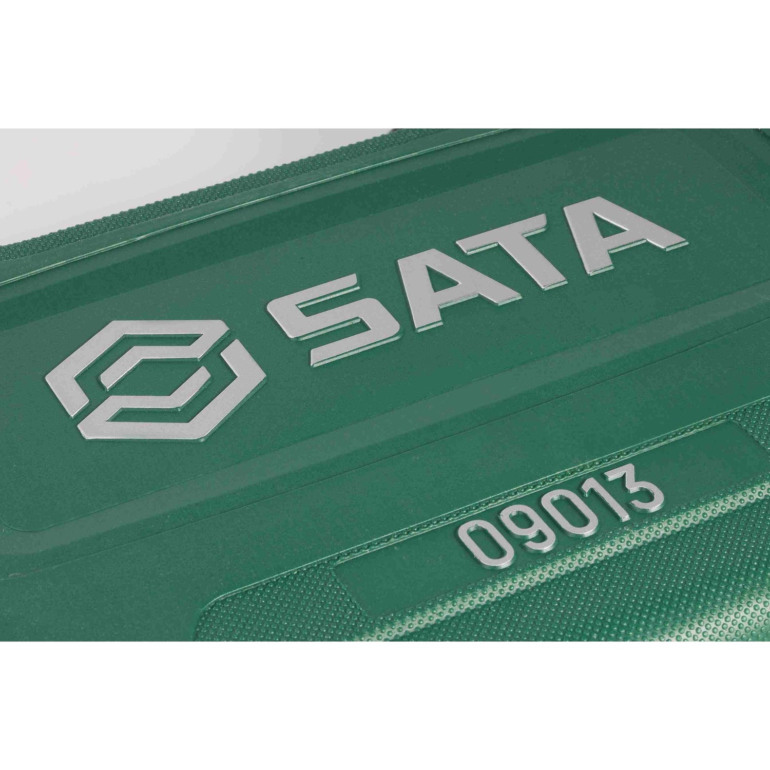 Juego Dados Hexagonal 1/4" y 1/2" 3.5-14mm 86Pzs Sata
