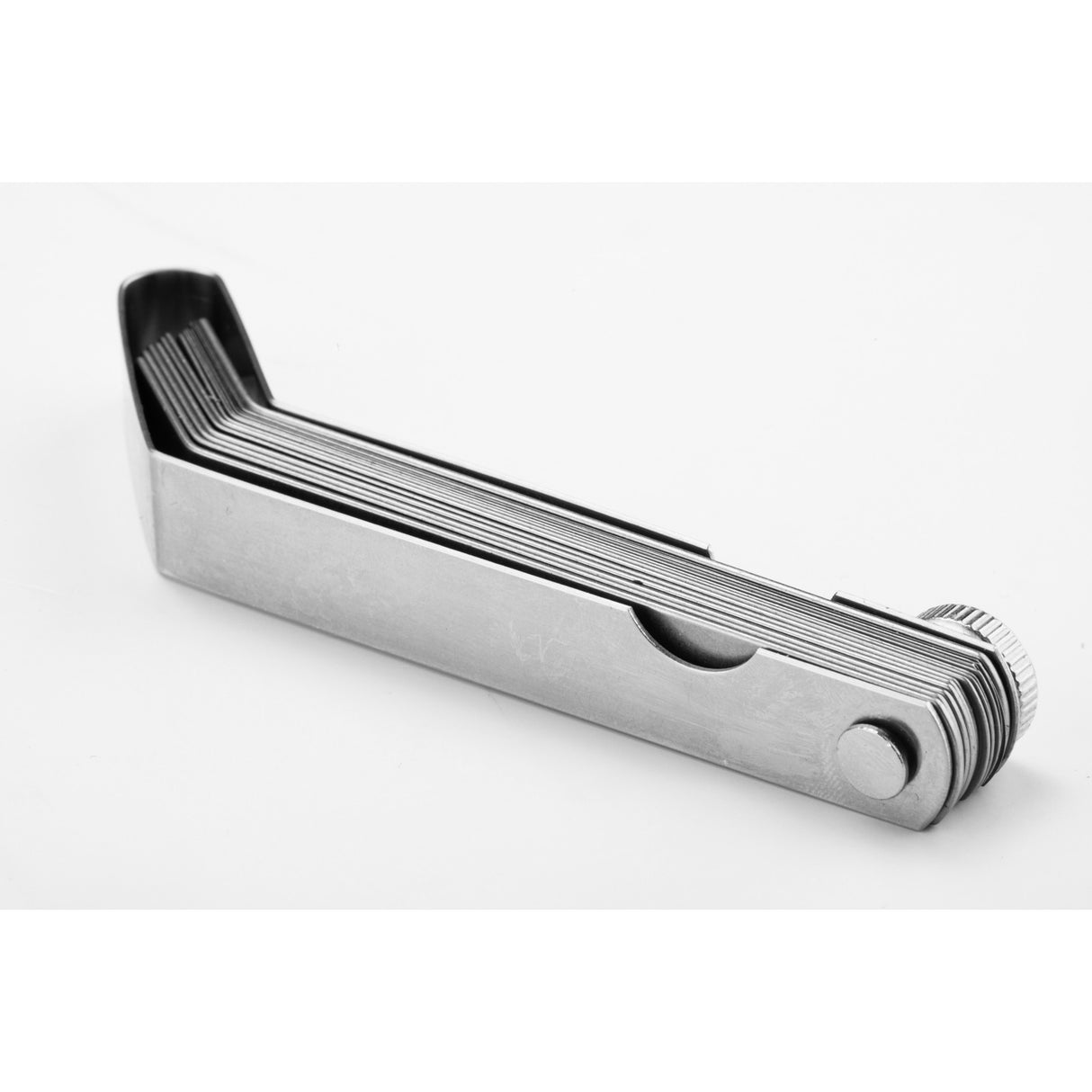 Set Calibrador Espacio Feeler mm Curvo 0.05-1.00mm 16Pzs Sata