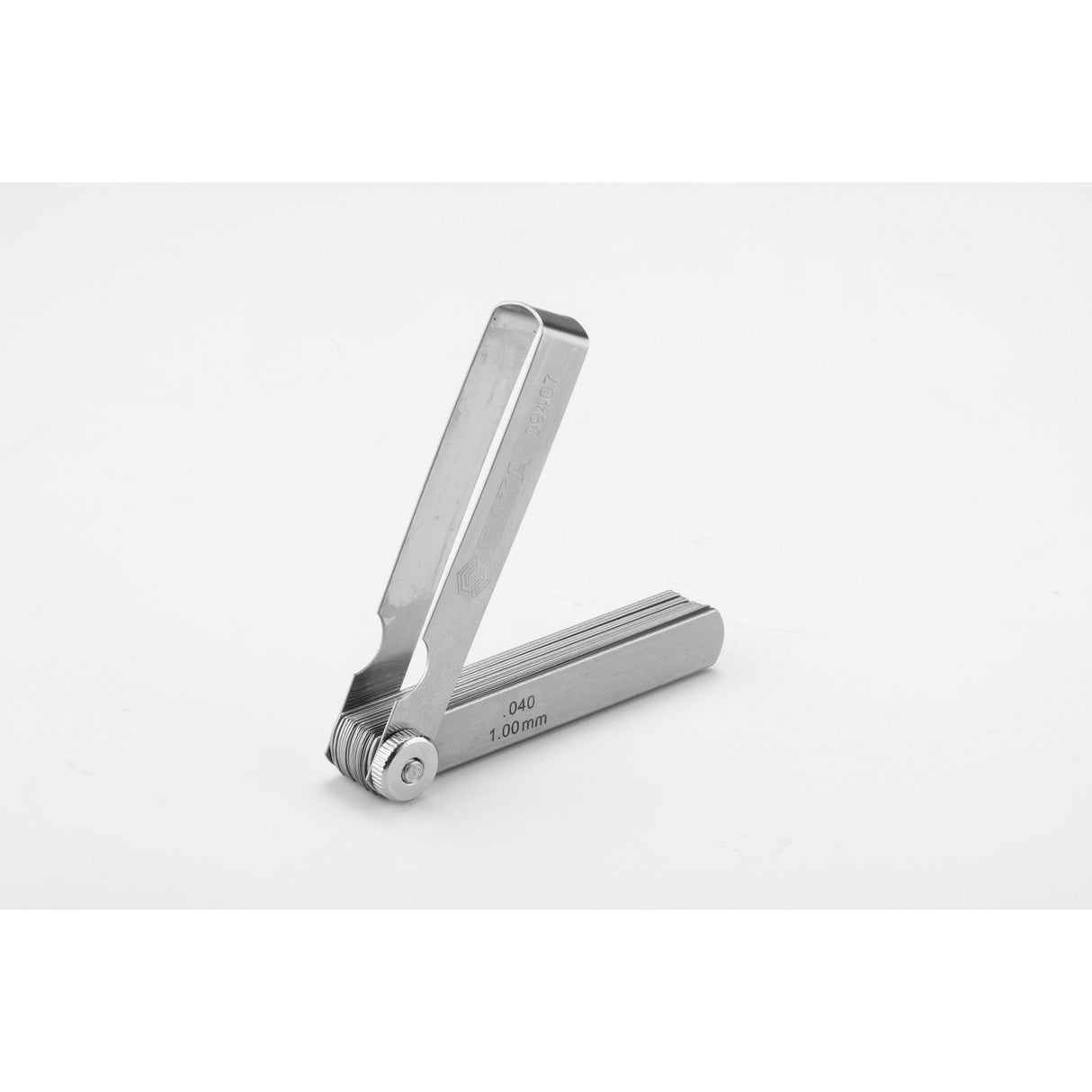 Set Calibrador Espacio Feeler mm pulg 0.02-1.00mm 32Pzs Sata