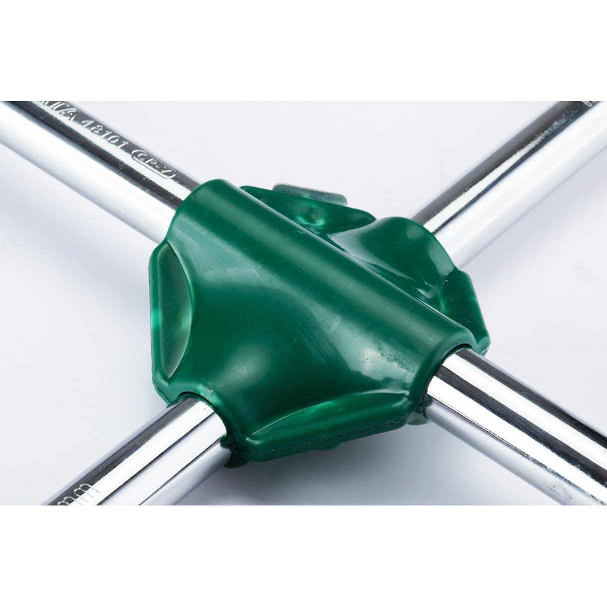 Llave Rueda Cruz 1/2" 17-19-21 Sata