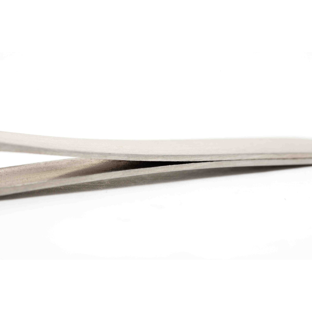 Pinza Larga Punta Extra Fina Sata