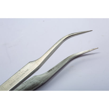 Pinza Larga Punta Fina Curva Sata