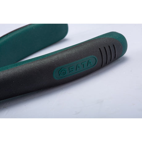 Alicate Punta Media Caña Corte Lateral Sata